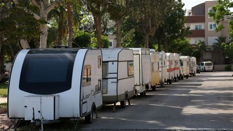 A­n­t­a­l­y­a­­d­a­k­i­ ­k­a­r­a­v­a­n­c­ı­l­a­r­a­ ­k­ö­t­ü­ ­h­a­b­e­r­:­ ­Y­a­s­a­k­ ­g­e­l­i­y­o­r­